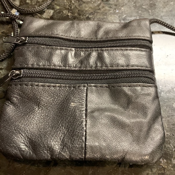 Black Leather Neck Under Clothes Double Pocket Money Pouch - Picture 2 of 3